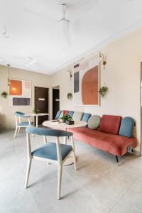 Mezzo Pvt 3BHK in Bandra by Square One Stays