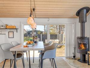 Holiday Home Tishon - 100m from the sea by Interhome