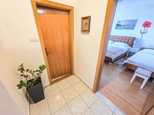 Apartment Wohnung in Crikvenica mit Terrasse und Grill by Interhome