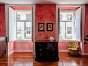 Lost Lisbon :: Cais House