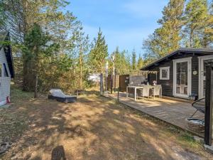 Holiday Home Susannah - from the sea by Interhome
