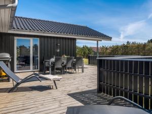 Holiday Home Lirim - 50m from the sea by Interhome