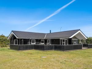 Holiday Home Lirim - 50m from the sea by Interhome
