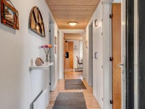 Holiday Home Yak - 350m from the sea by Interhome