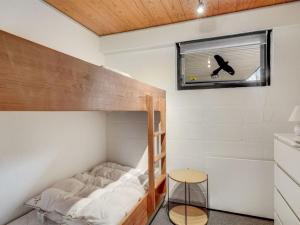 Holiday Home Yak - 350m from the sea by Interhome