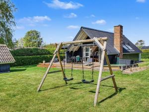 Holiday Home Elbert - 100m from the sea by Interhome