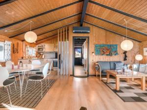 Holiday Home Madita - 310m from the sea by Interhome