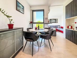 Apartment Oliva 2 by Interhome