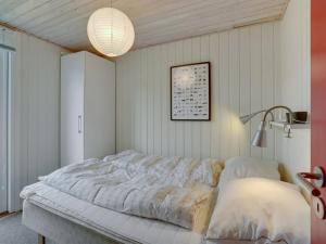 Holiday Home Blesse - 250m from the sea by Interhome