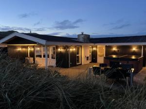 Holiday Home Assa - from the sea by Interhome