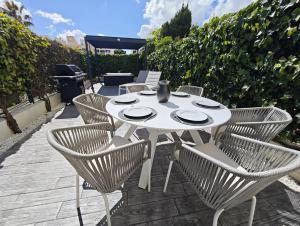 Luxury Groundfloor Private Jacuzzi - EHHouse