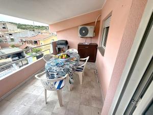 Apartment Carigi by Interhome