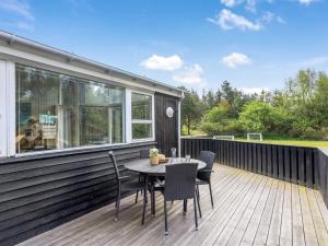 Holiday Home Halwarth - 250m from the sea by Interhome