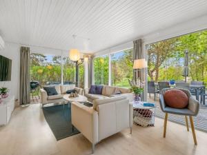 Holiday Home Simjanka - 800m from the sea by Interhome