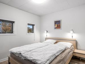 Holiday Home Allyson - from the sea by Interhome