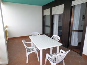 Beachside apartment with terrace