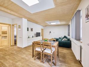 Apartment U Dzina-5 by Interhome