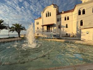 Paralia Center and Beach Apartment