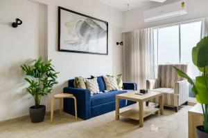 Anya 2BHK near BKC by Square One Stays