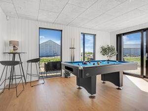Holiday Home Marten - 500m from the sea by Interhome