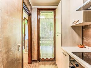 Apartment Angolo di sole by Interhome