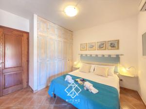 Domu Francesca - Casa con Piscina