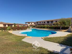 Domu Francesca - Casa con Piscina