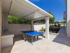 Holiday Home Tone i Maria by Interhome