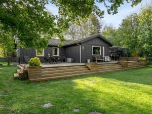 Holiday Home Eine - from the sea by Interhome