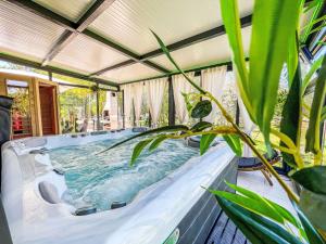 Holiday Home Deno&Melly by Interhome