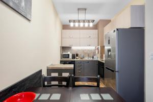 Cozy 1BR w Terrace | Family Friendly