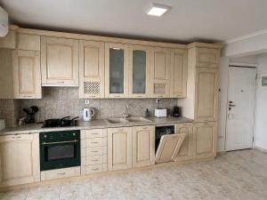Sea View Luxury Apartment Beachfront 2BR