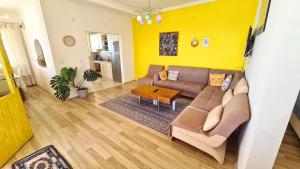 Uğrak Home