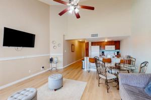 Gulf Point Condominiums