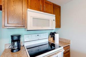 Gulf Point Condominiums