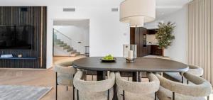 Luxurious 7-Bedroom Holiday House with Private Pool in Benidorm