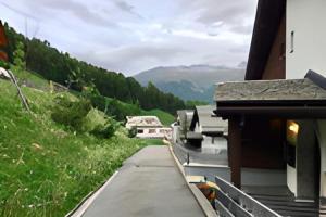 Appartamento con Vista Lago e Montagna St Moritz Munt Sulaj