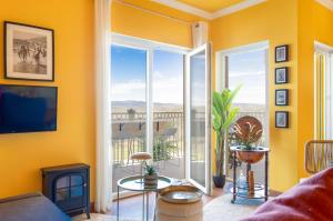 Pineapple Suite