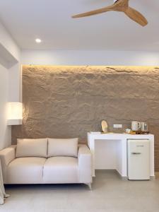 Spongia Apartments and Suites Kalymnos