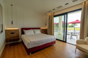 Villa Nobilita Grand 7-Bedroom Luxury Villa with Sky-Lounge Rooftop & 21m Pool - by PosarelliVillas