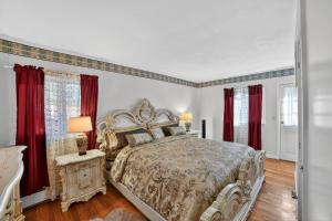 Unadilla Riverfront Oasis 3BR Sleeps 8 home