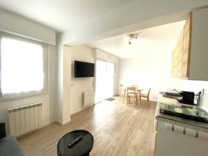 Charmant appartement 2 à 4 personnes à 200m de la plage avec wifi - ALAN