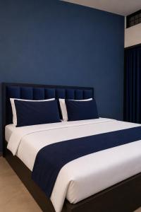 Hotel H P Palace
