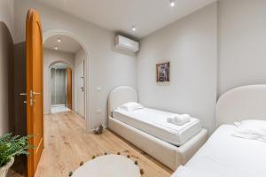 The Homey Flat Stylish 2BR City Apartment by PikHost