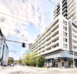 Podwale 2 3-pok 62 m2 Nowoczesny Apartamentowiec przy Odrze 3 min od Rynku KLIMATYZOWANY