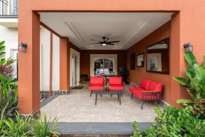 Amazing Beachfront Condo in Playa Langosta