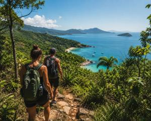 Bouganvile Hostel Ilha Grande