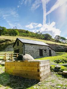 Cwm Clyd - Carthouse