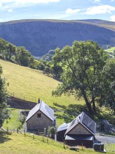 Cwm Clyd - Carthouse