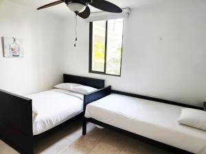 Moderno Apartamento con Piscina Frontal en Playa Blanca